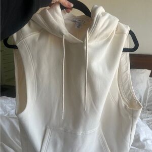 Athleta Off-White Sleeveless Hoodie